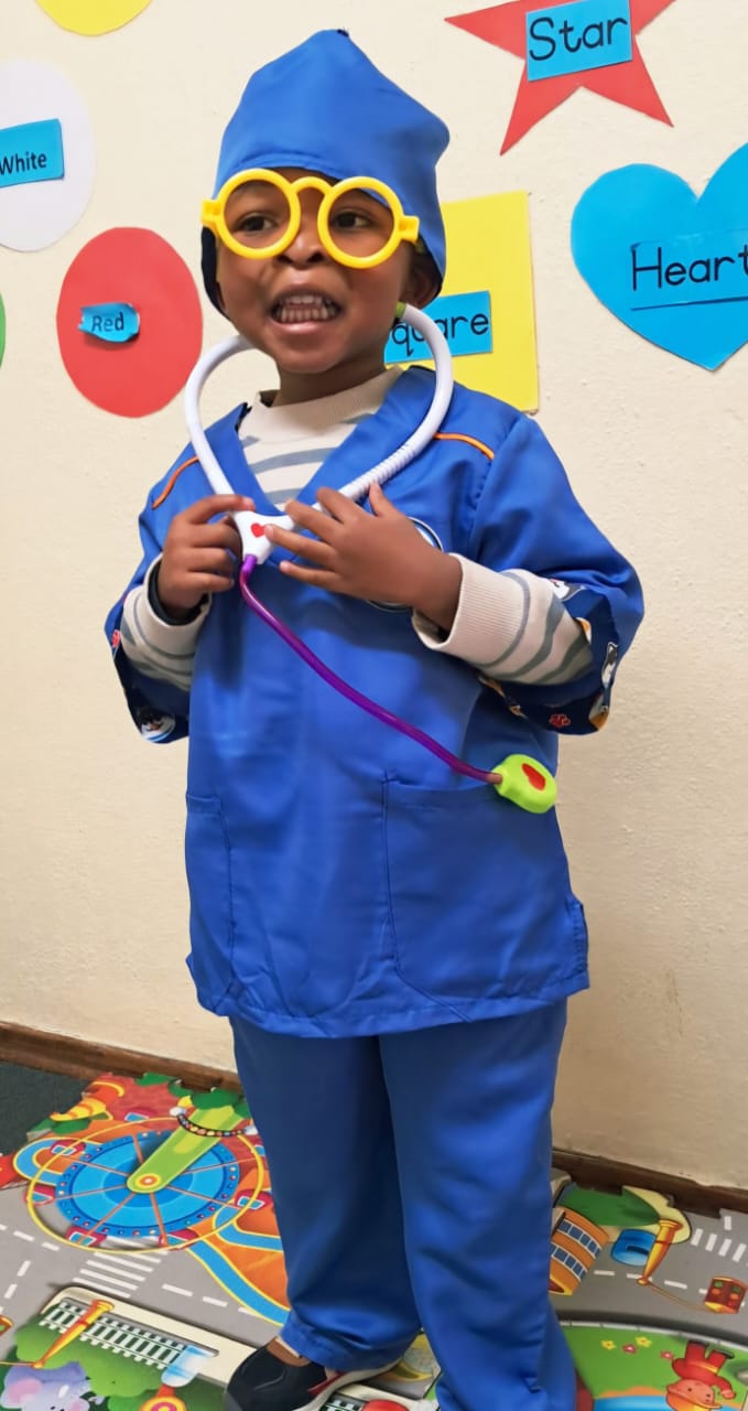 Little Bean dress-up play